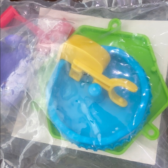 McDonald’s Happy Meal toys lot of 9 variety pack - Picture 3 of 16